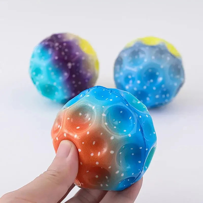 Bouncy Balls Rubber High Bouncing Balls for Kids Sensory Fidget Toys Stress Relief Moon Shape Hole Ball Sports Outdoor Games